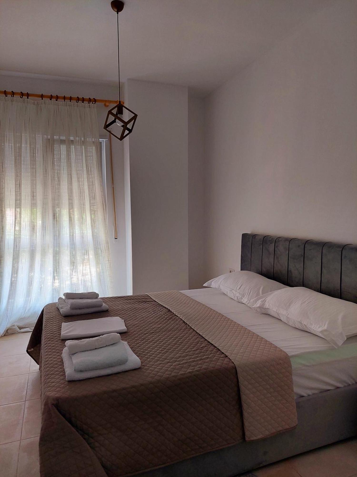 Gex Apartments Тирана Экстерьер фото